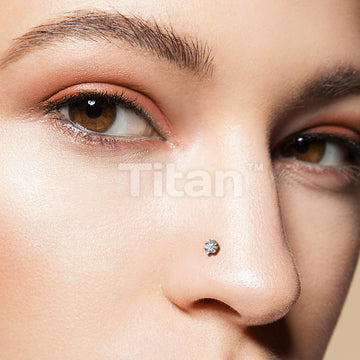 Implant Grade Titanium L Bend Nose Stud With Prong Set Star CZ - Image 3